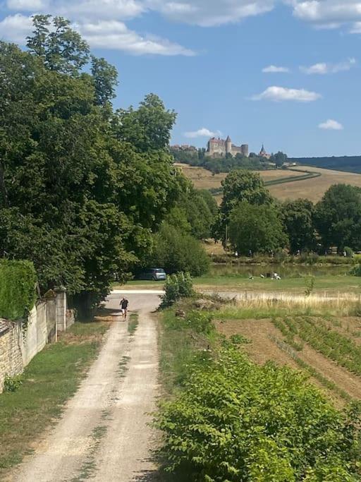 Le Relais Apartment Vandenesse-en-Auxois ภายนอก รูปภาพ